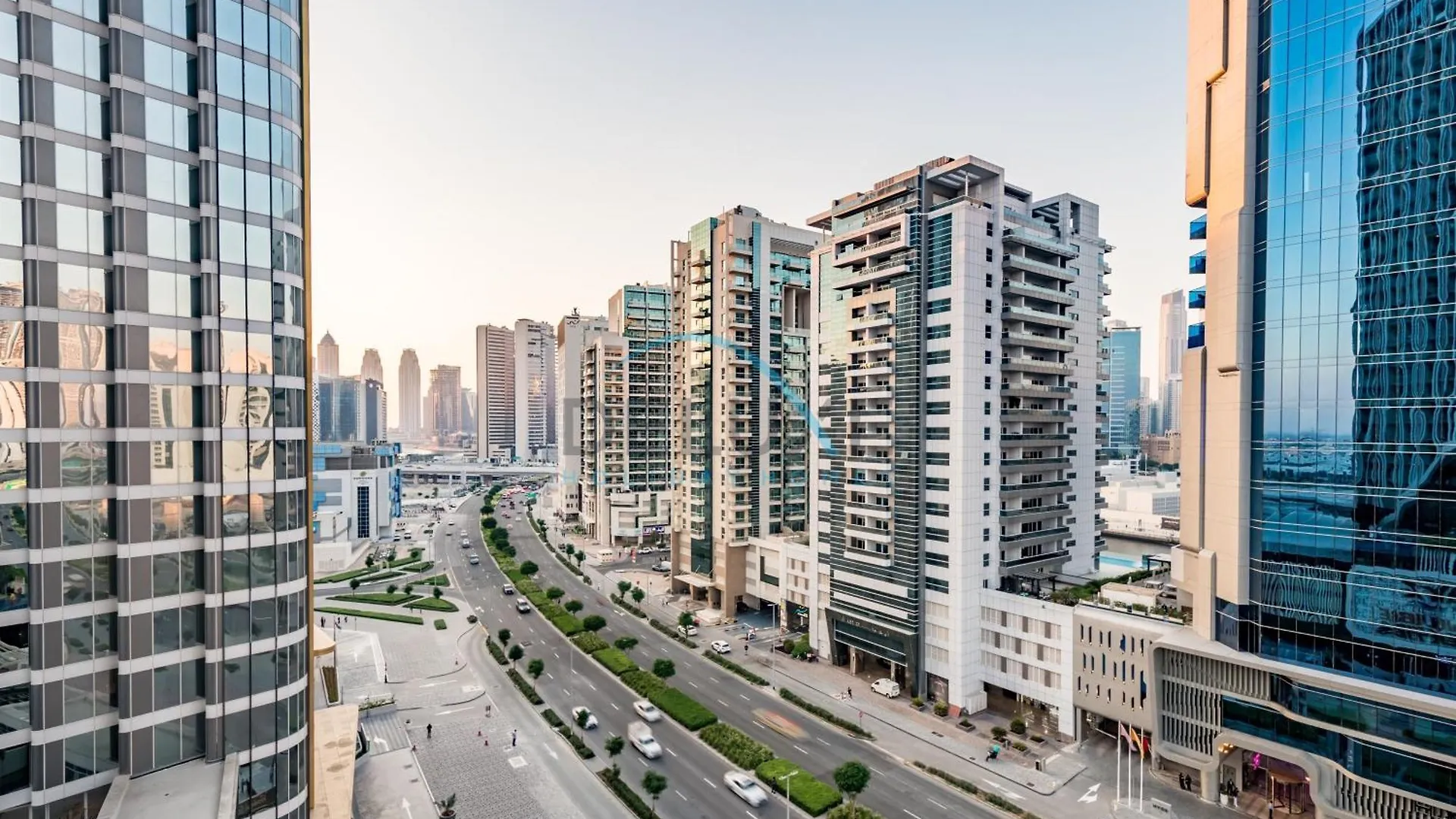 Apartment Weekly Deal 3Br With Overlooking Canal & City Views By Deluxe Holiday Homes Dubai United Arab Emirates