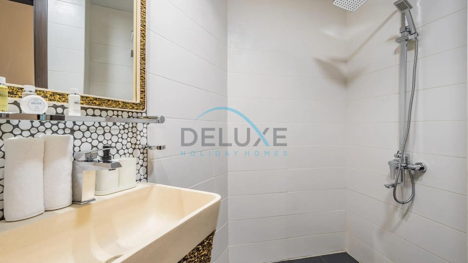 Apartment Weekly Deal 3Br With Overlooking Canal & City Views By Deluxe Holiday Homes Dubai