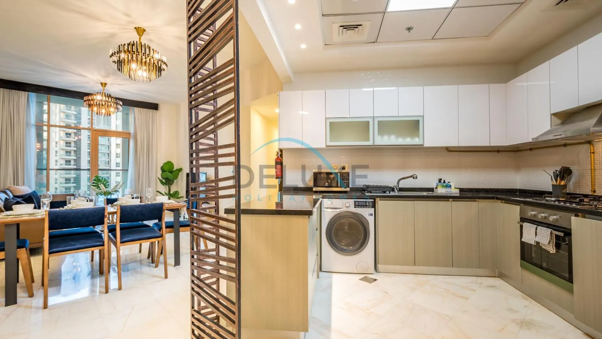 Weekly Deal 3Br With Overlooking Canal & City Views By Deluxe Holiday Homes Dubai Apartment
