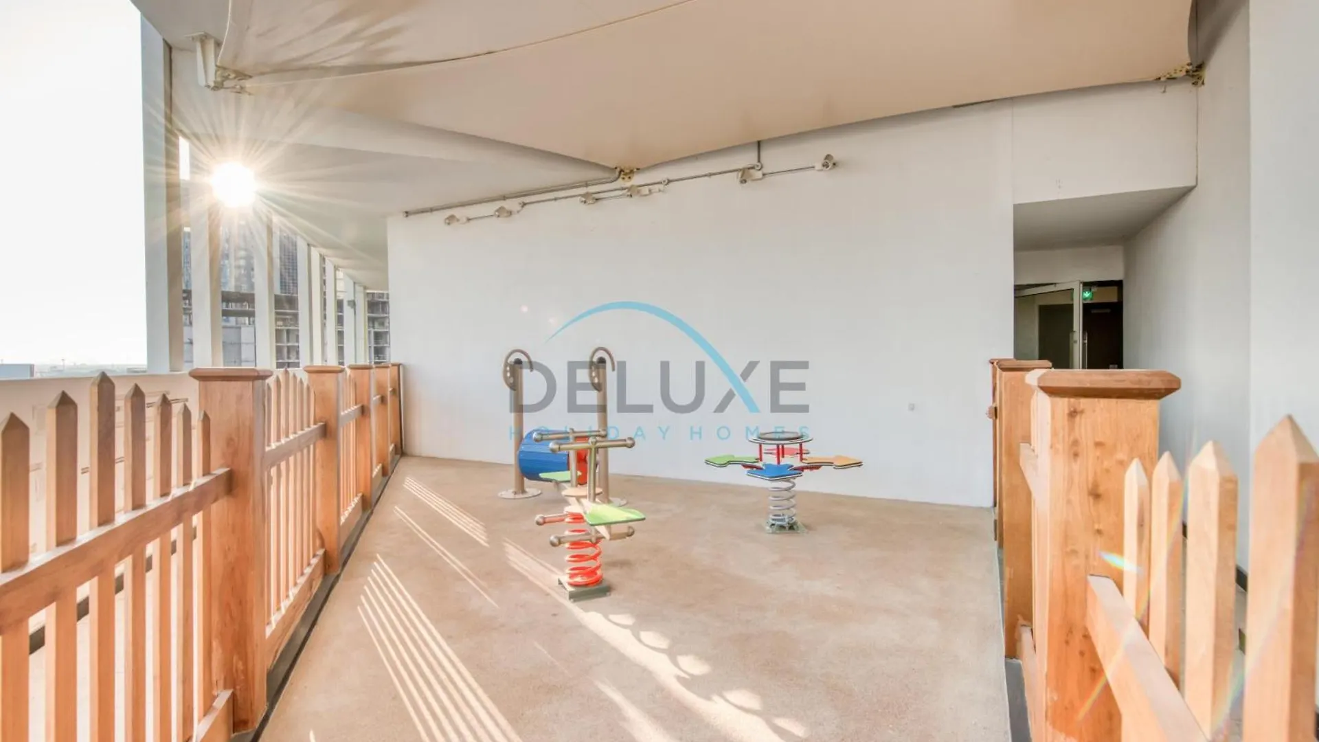 Weekly Deal 3Br With Overlooking Canal & City Views By Deluxe Holiday Homes Dubai Apartment