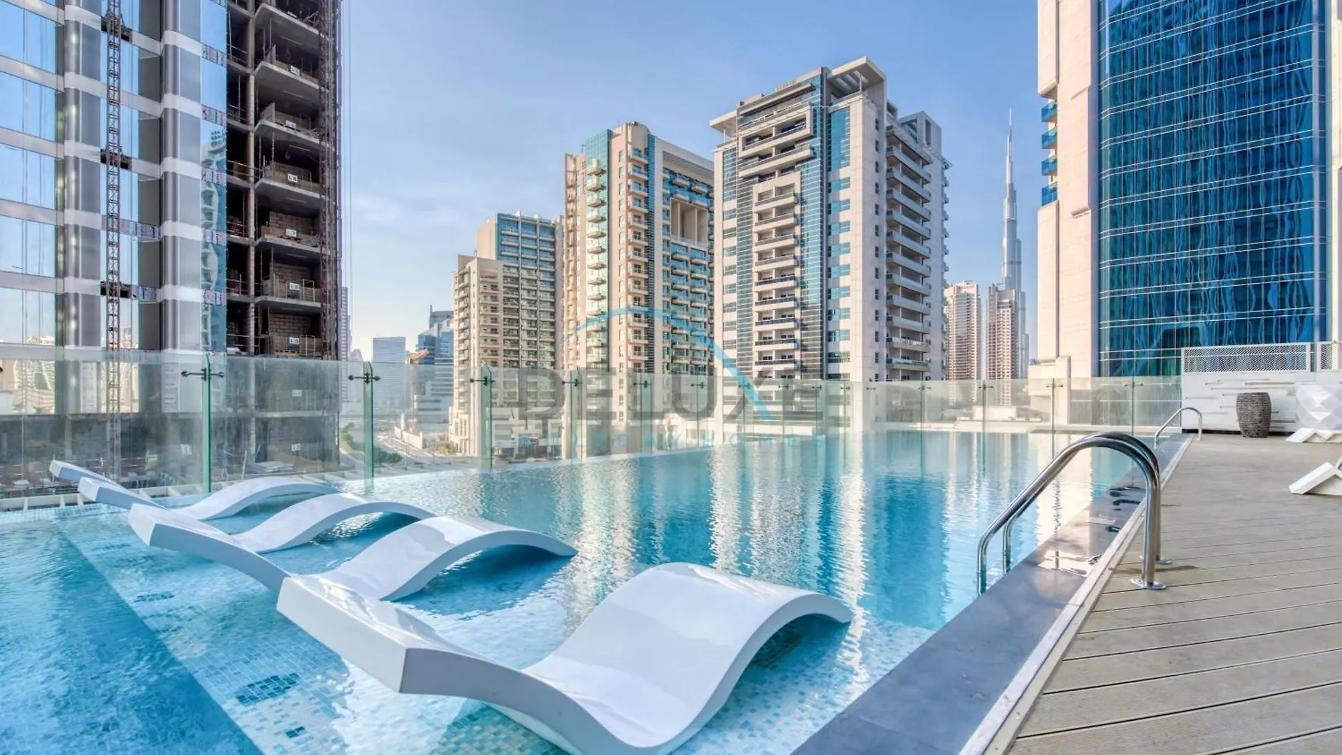 Weekly Deal 3Br With Overlooking Canal & City Views By Deluxe Holiday Homes Dubai