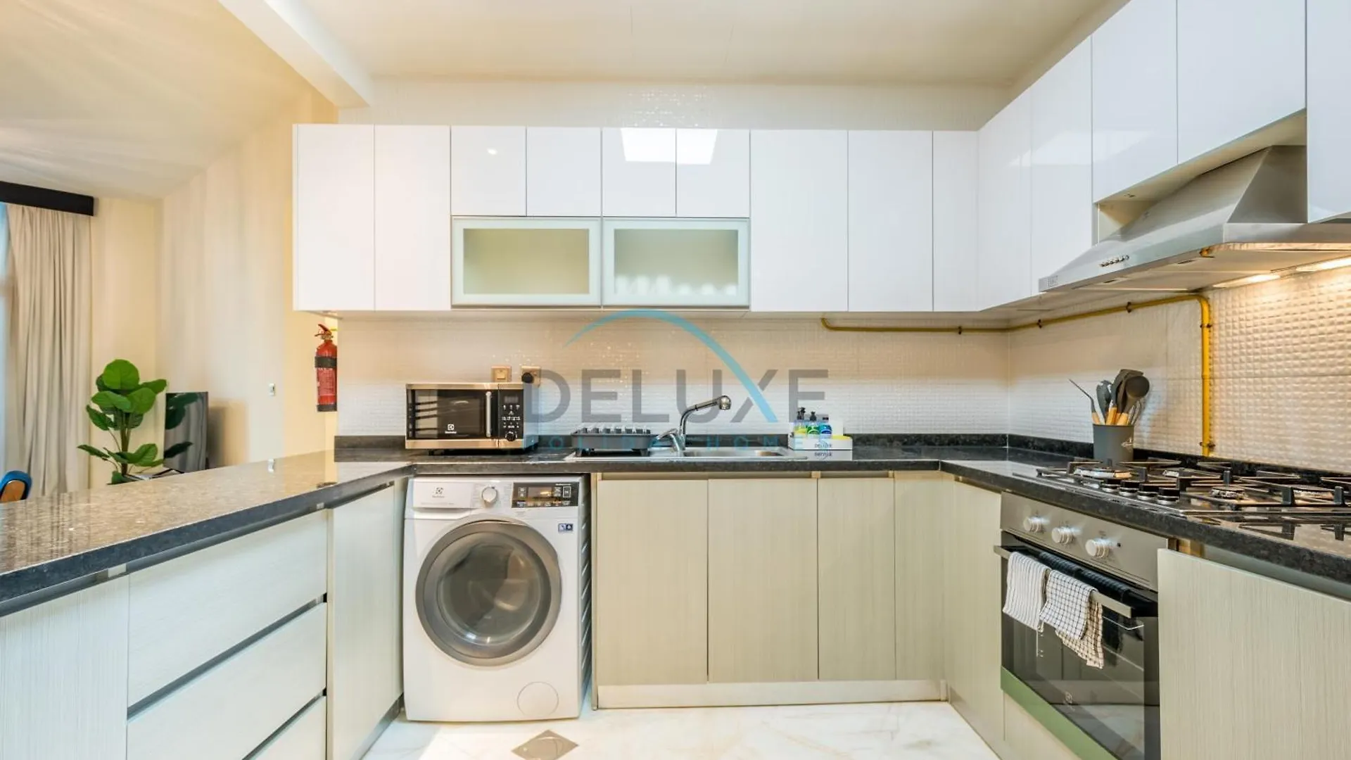 Weekly Deal 3Br With Overlooking Canal & City Views By Deluxe Holiday Homes Dubai 0*,  United Arab Emirates